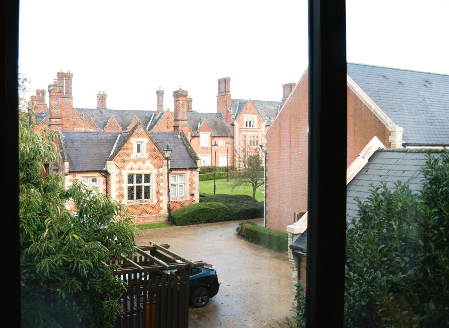 Urban Oasis Apartment Billericay Exterior photo