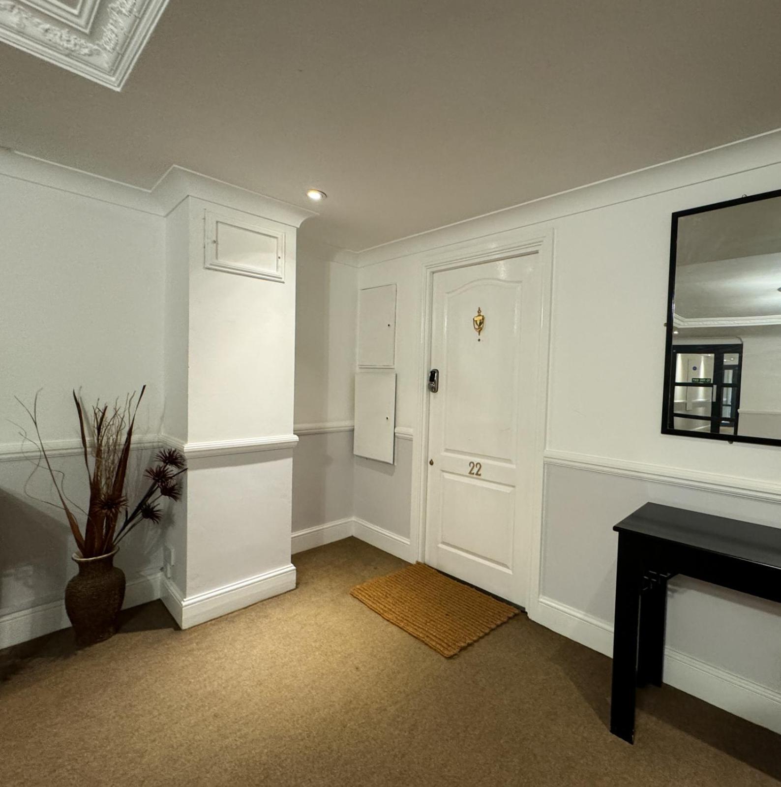Urban Oasis Apartment Billericay Exterior photo